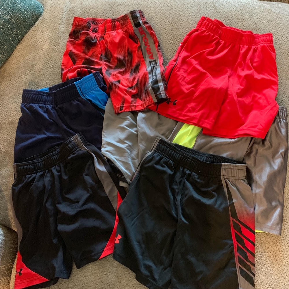 Lot of boys UA shorts size 5 & 6
